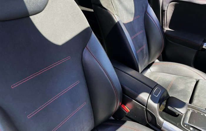 2021 Mercedes-Benz GLB-Class GLB250