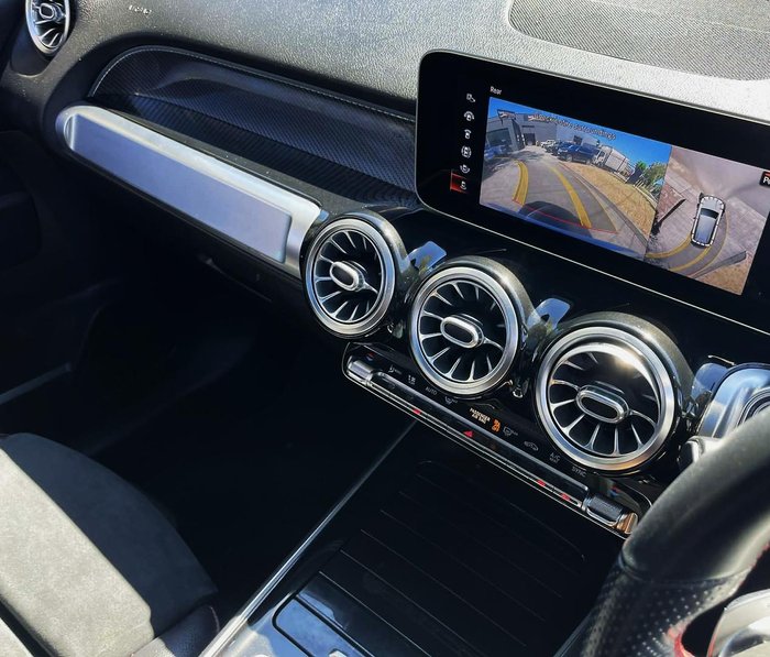 2021 Mercedes-Benz GLB-Class GLB250