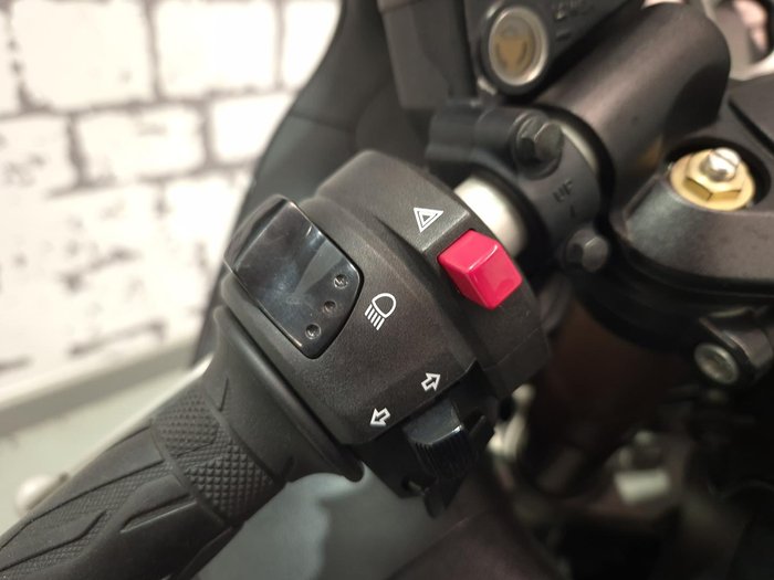 2009 Suzuki Hayabusa (GSX1300R) Hayabusa Black