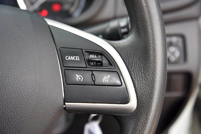 2020 Mitsubishi Triton GLX