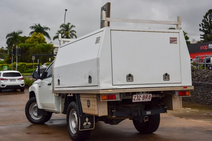 2020 Mitsubishi Triton GLX