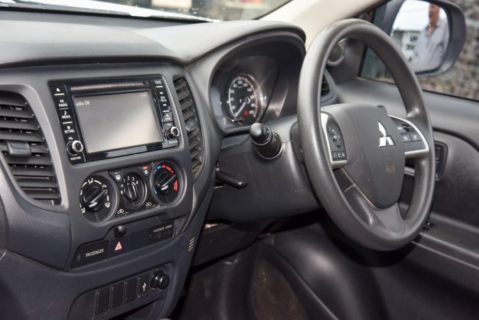 2020 Mitsubishi Triton GLX