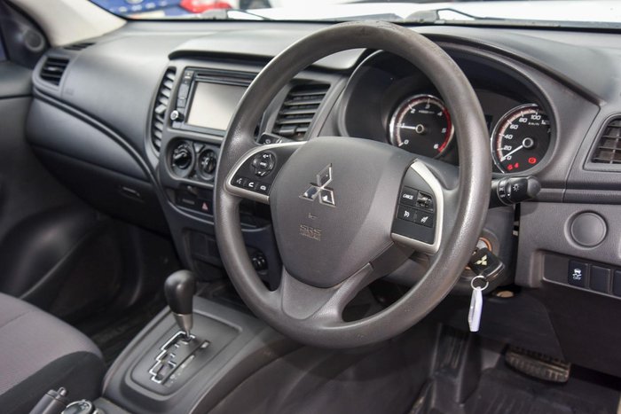 2020 Mitsubishi Triton GLX