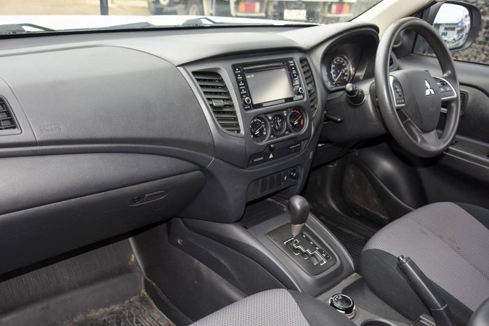 2020 Mitsubishi Triton GLX