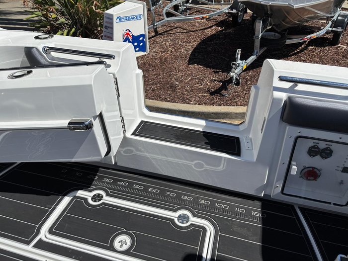 2024 Cruise Craft E695 HT