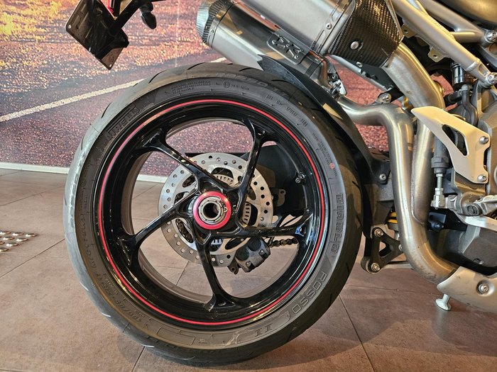 2018 Triumph Speed Triple RS 1050 Speed Triple White