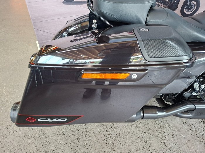 2020 HARLEY-DAVIDSON FLHXSE CVO STREET GLIDE