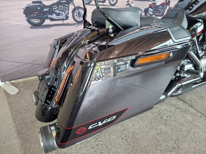 2020 HARLEY-DAVIDSON FLHXSE CVO STREET GLIDE