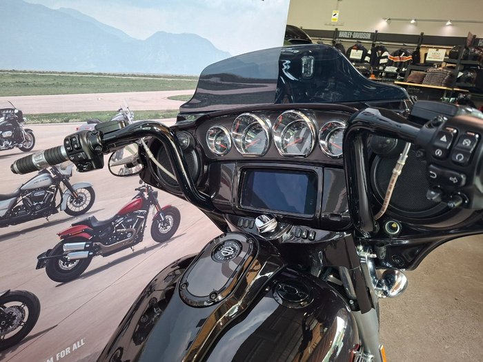 2020 HARLEY-DAVIDSON FLHXSE CVO STREET GLIDE