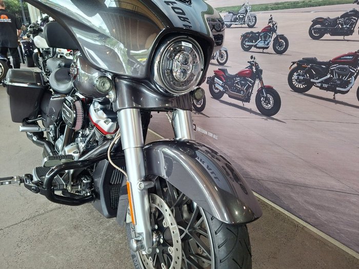 2020 HARLEY-DAVIDSON FLHXSE CVO STREET GLIDE