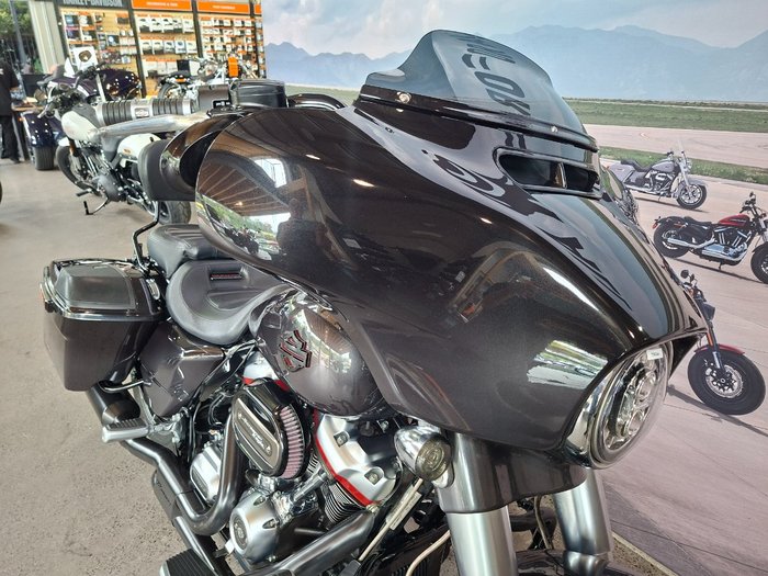 2020 HARLEY-DAVIDSON FLHXSE CVO STREET GLIDE