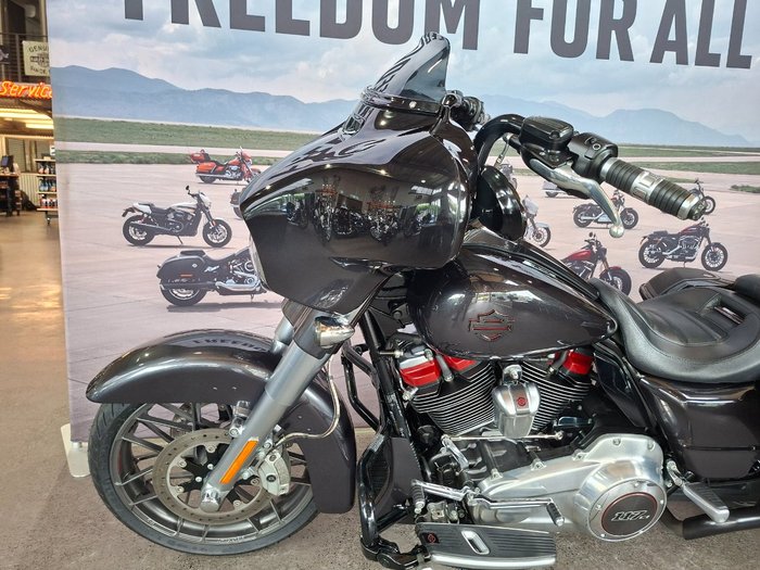 2020 HARLEY-DAVIDSON FLHXSE CVO STREET GLIDE