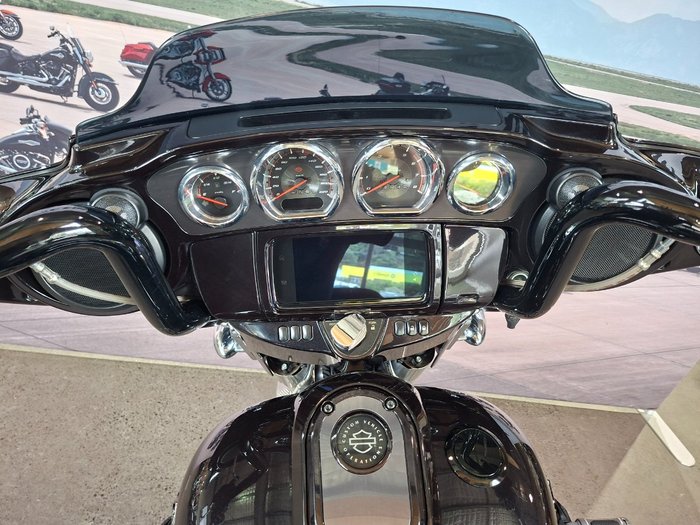 2020 HARLEY-DAVIDSON FLHXSE CVO STREET GLIDE