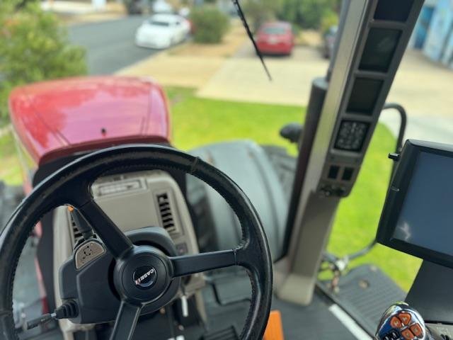 2018 CASE IH Magnum 340