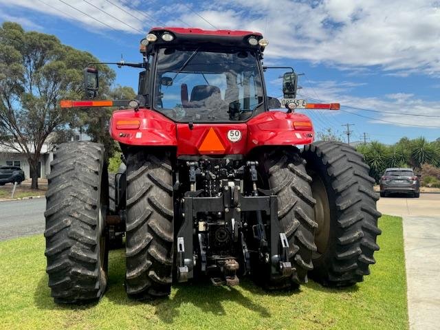 2018 CASE IH Magnum 340