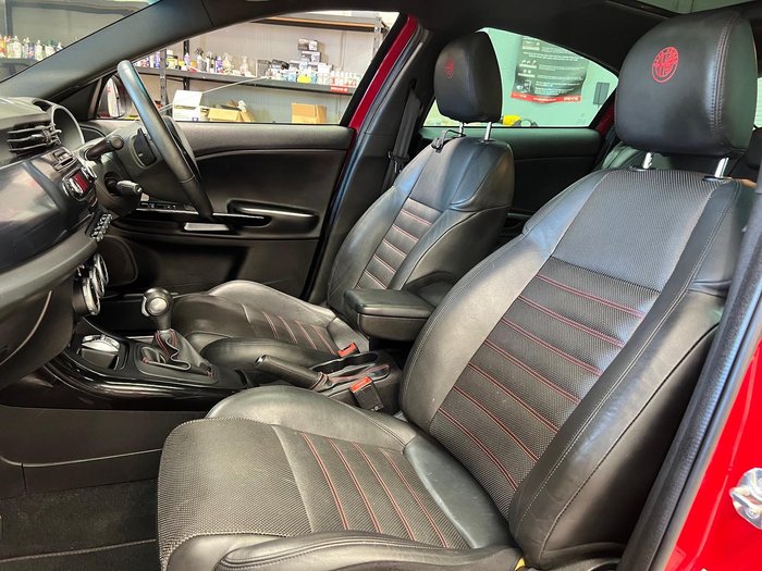 2013 Alfa Romeo Giulietta Distinctive JTD-M Series 0 MY13 Alfa Red