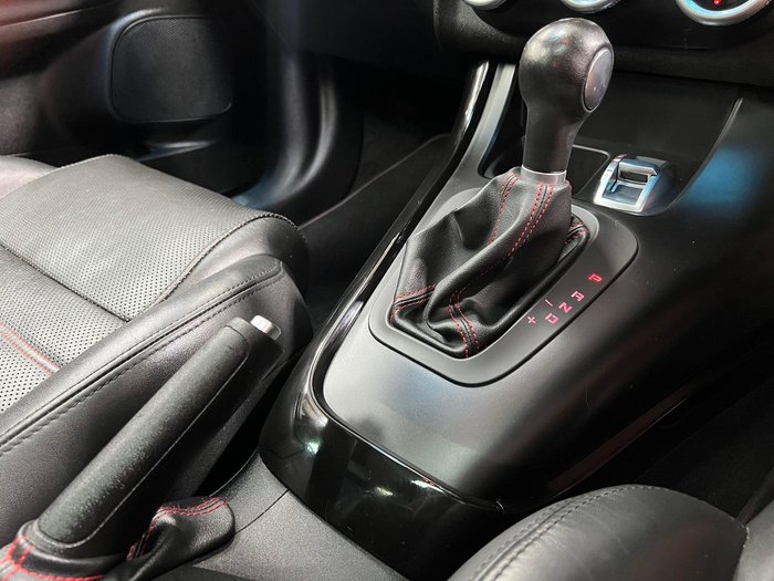 2013 Alfa Romeo Giulietta Distinctive JTD-M Series 0 MY13 Alfa Red