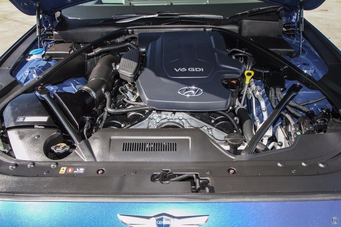2015 Hyundai Genesis Ultimate Pack