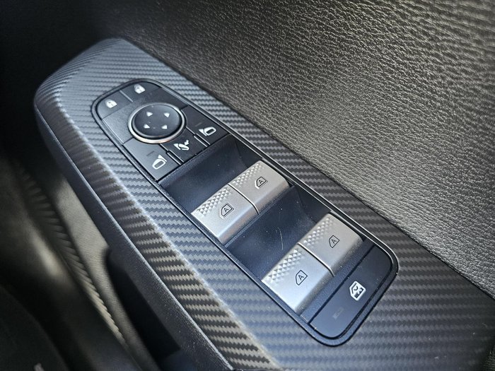 2022 Mitsubishi Outlander LS