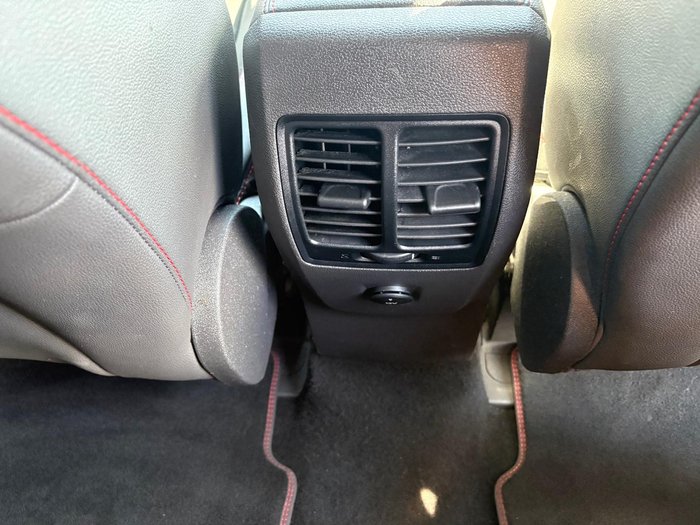 2018 Ford Escape ST-Line