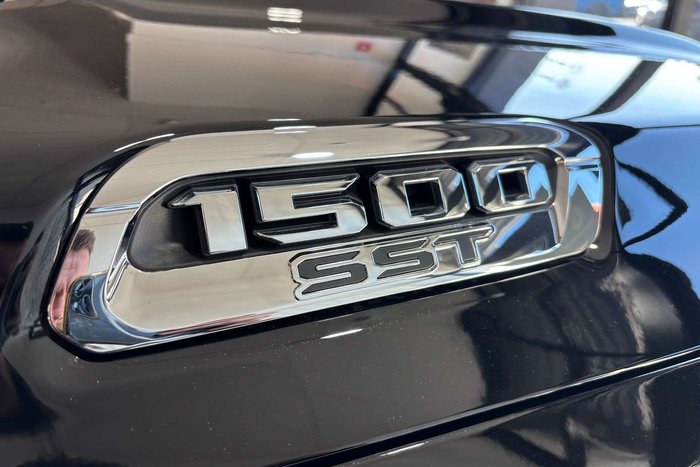 2025 RAM 1500 Laramie Sport Hurricane SO RamBox