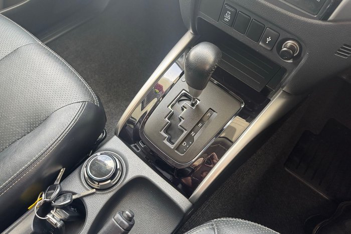 2016 Mitsubishi Triton Exceed