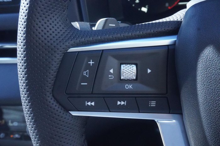 2026 Mitsubishi Outlander LS