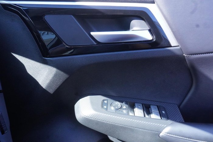 2026 Mitsubishi Outlander LS