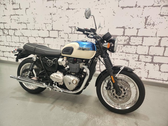 2025 Triumph Bonneville T120 Bonneville Blue