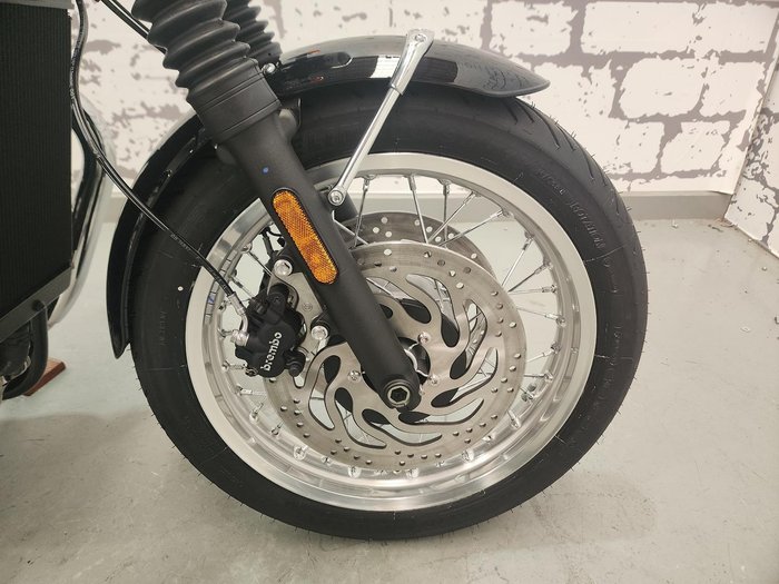 2025 Triumph Bonneville T120 Bonneville Blue