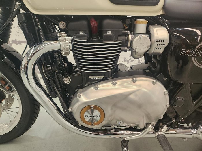 2025 Triumph Bonneville T120 Bonneville Blue