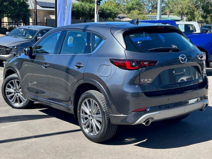 2025 Mazda CX-5 G35 Akera