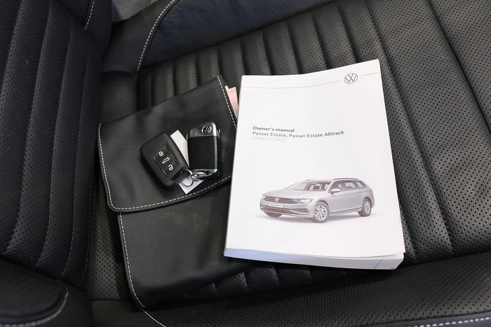 2023 Volkswagen Passat Alltrack 162TSI Premium