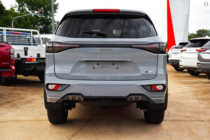 2026 Isuzu MU-X X-TERRAIN