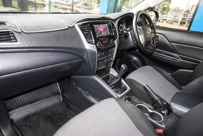 2019 Mitsubishi Triton GLX+