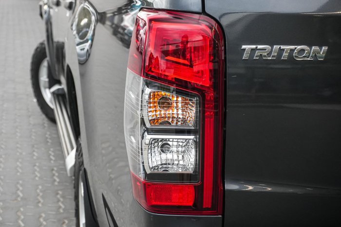 2019 Mitsubishi Triton GLX+