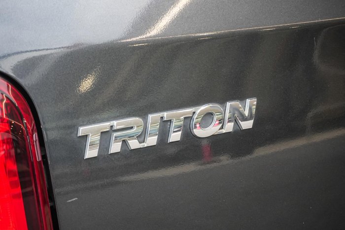 2019 Mitsubishi Triton GLX+