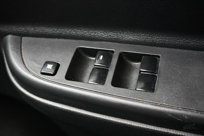 2019 Mitsubishi Triton GLX+