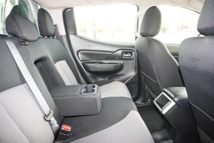 2019 Mitsubishi Triton GLX+