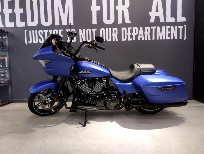 2026 Harley-Davidson Street Glide 117 (FLHX) Touring Blue