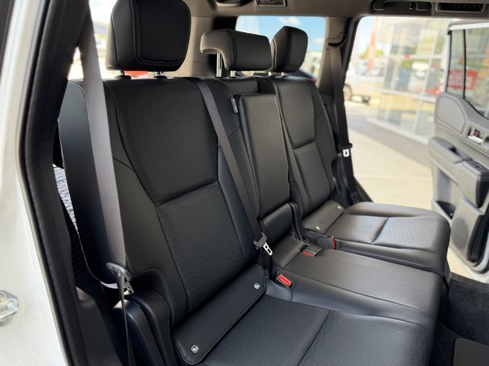 2025 Toyota Landcruiser Prado Altitude 2.8L 48V Automatic Wagon