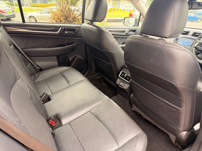 2019 Subaru Outback 2.5i