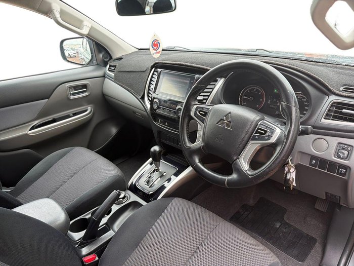 2018 Mitsubishi Triton GLX