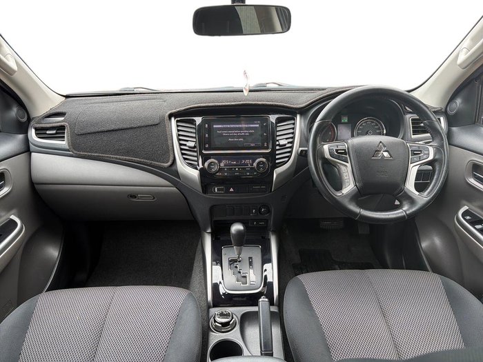 2018 Mitsubishi Triton GLX