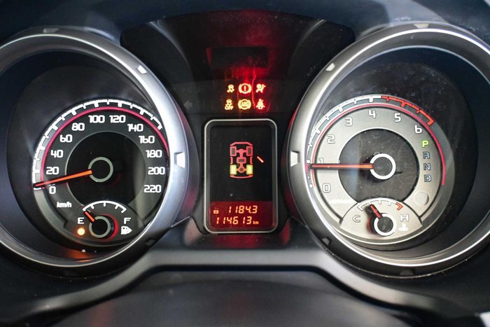 2015 Mitsubishi Pajero GLX