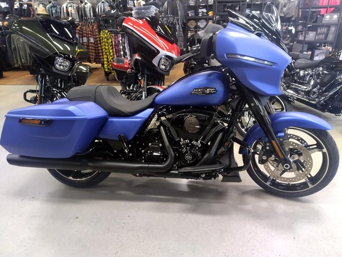 2026 Harley-Davidson Street Glide 117 (FLHX)