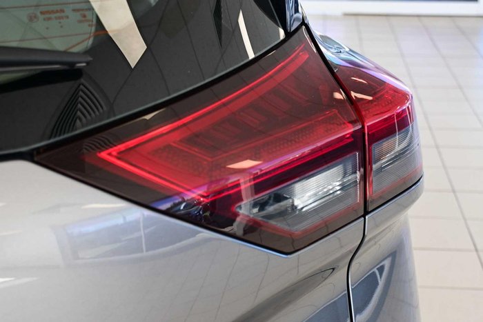 2024 Nissan X-TRAIL ST