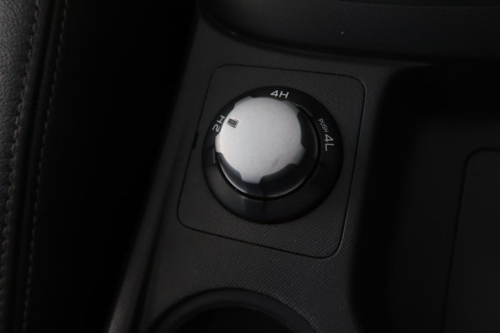 2015 Isuzu MU-X LS-T