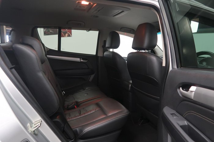 2015 Isuzu MU-X LS-T