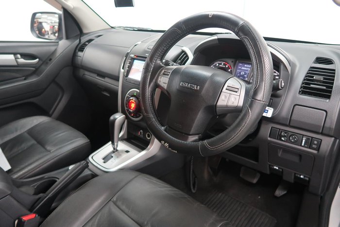 2015 Isuzu MU-X LS-T
